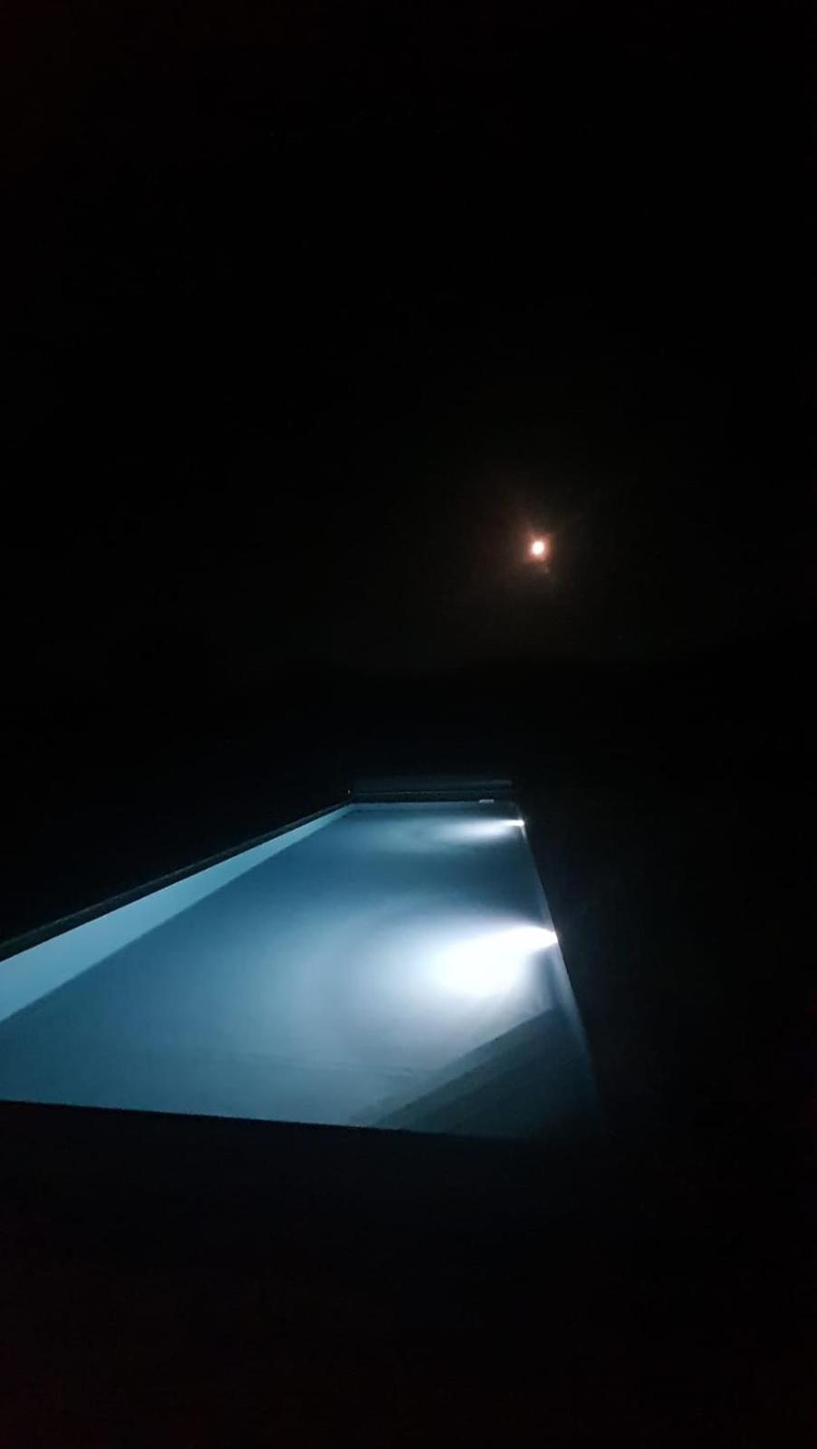 Apartmani Fenestra Tesla I Faust Otočac Esterno foto